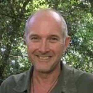 Coach Mark Simon